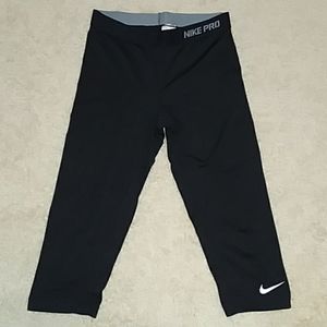 3/4 lengths Nike Pro leggings